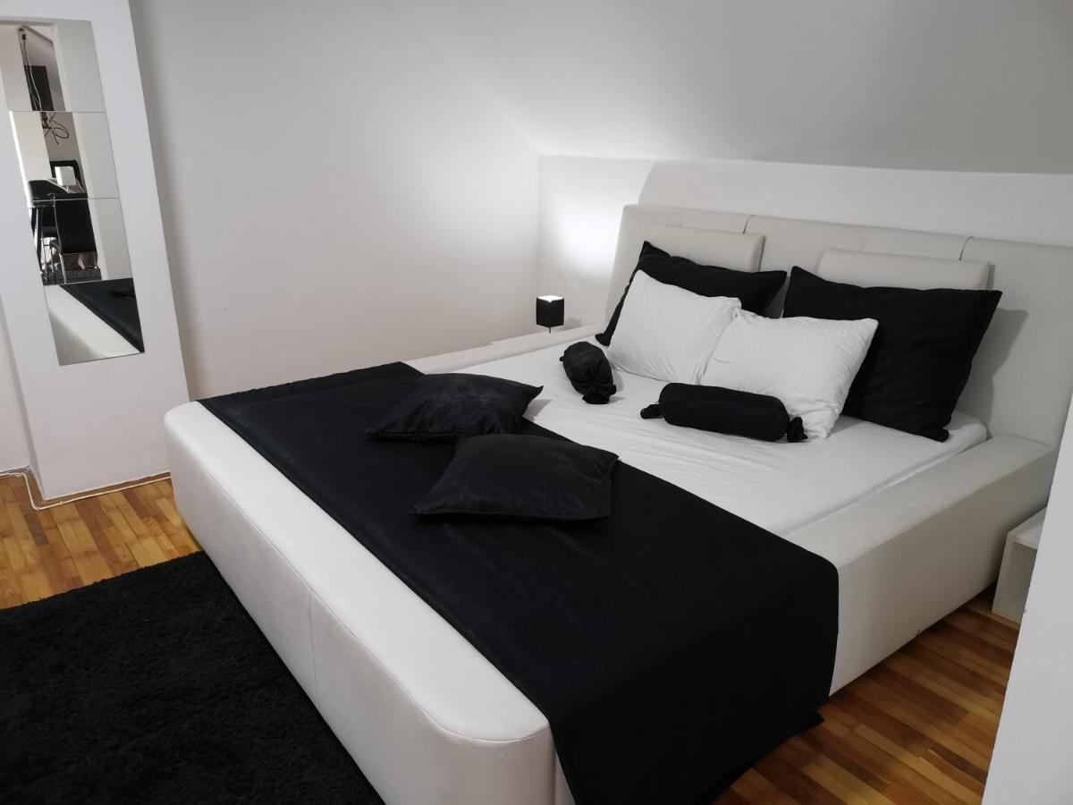 Pančevo Apartments Vila White House חדר תמונה